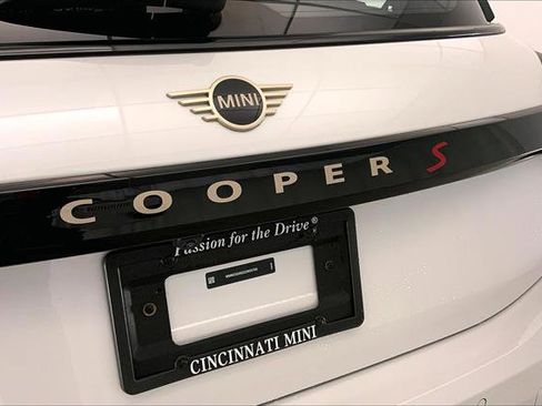 Certified 2025 MINI Cooper S image 30