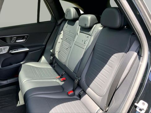 Certified 2024 Mercedes-Benz GLC 300 4MATIC image 21