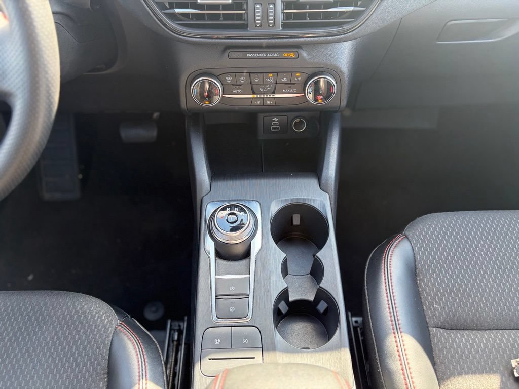 Used 2025 Ford Escape ST-Line AWD/4WD image 27