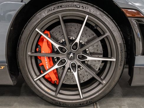Used 2021 McLaren 765LT image 34