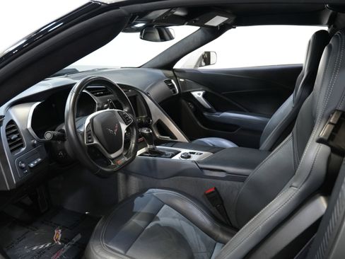 Used 2015 Chevrolet Corvette Z06 w/ 3LZ Preferred Equipment Group image 29