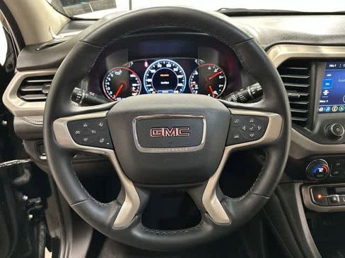 Used 2023 GMC Acadia Denali w/ Denali Ultimate Package image 8