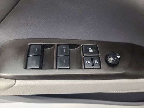 Used 2023 Toyota Camry LE image 22