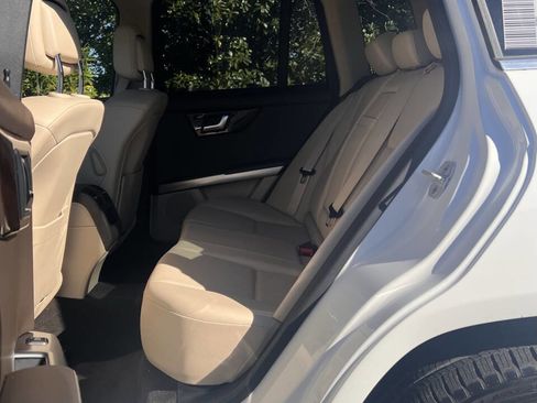 Used 2014 Mercedes-Benz GLK 250 BlueTEC 4MATIC image 15