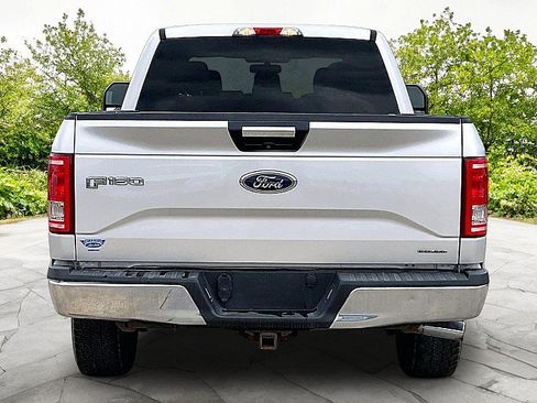 Used 2015 Ford F150 XLT w/ Equipment Group 301A Mid AWD/4WD image 5