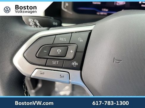 Used 2023 Volkswagen Atlas SE image 18