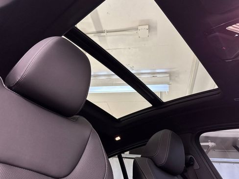 Used 2025 BMW X4 M40i w/ Premium Package AWD/4WD image 25