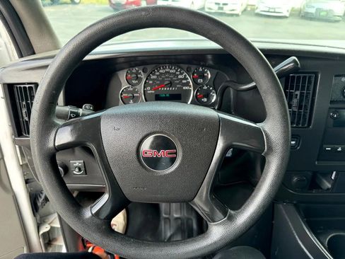 Used 2013 GMC Savana 1500 AWD image 13