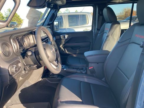 New 2026 Jeep Wrangler Unlimited Rubicon w/ Safety Group image 11