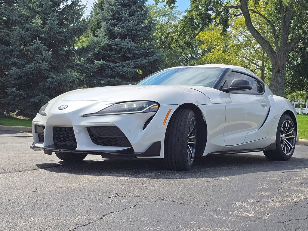 Used 2022 Toyota Supra w/ Safety & Technology Package RWD image 11