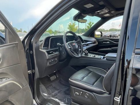 Used 2023 Cadillac Escalade Sport AWD/4WD image 40