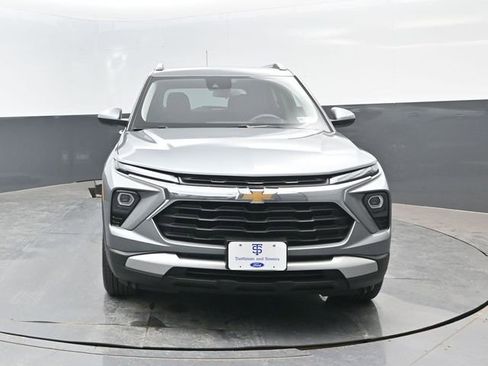 Used 2025 Chevrolet TrailBlazer LT AWD/4WD image 20