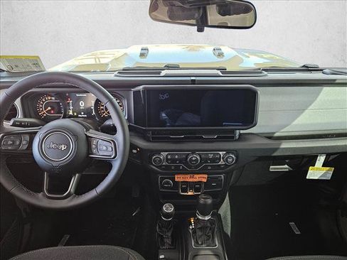 New 2026 Jeep Gladiator Sport image 15