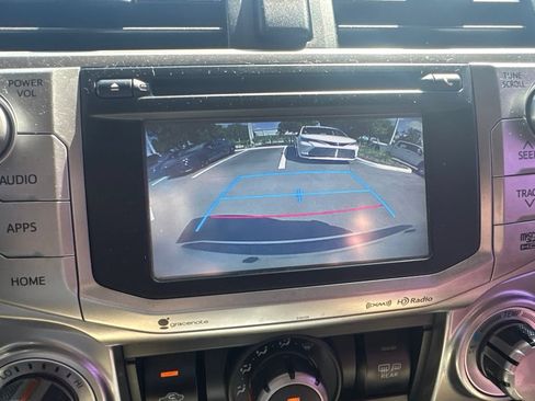 Used 2016 Toyota 4Runner SR5 RWD image 10