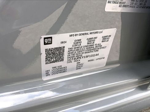 Used 2025 GMC Sierra 2500 AT4 w/ AT4 Premium Plus Package AWD/4WD image 34