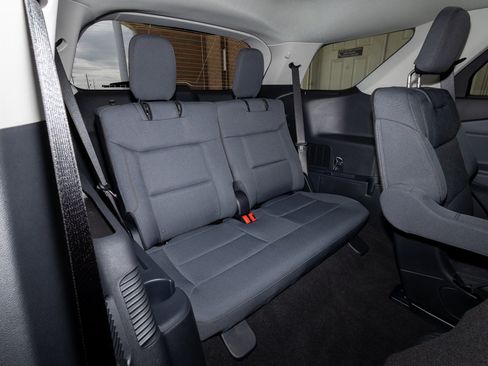 New 2026 Ford Explorer Active RWD image 24