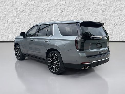 Used 2025 Chevrolet Tahoe High Country AWD/4WD image 5