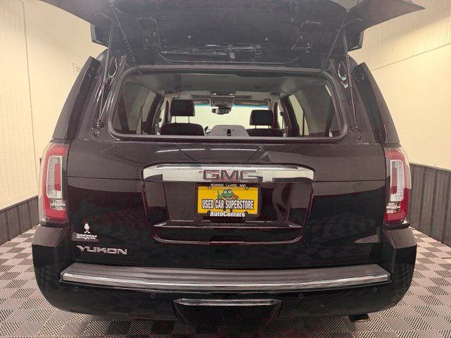 Used 2020 GMC Yukon Denali w/ Denali Ultimate Black Edition AWD/4WD image 40