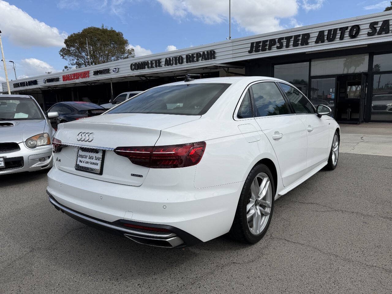 Used 2023 Audi A4 2.0T Premium Plus AWD/4WD image 5