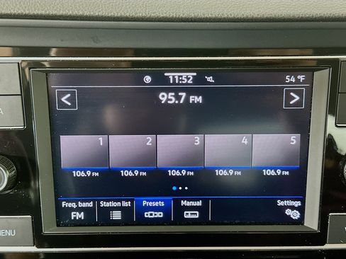 Used 2024 Volkswagen Jetta S image 21