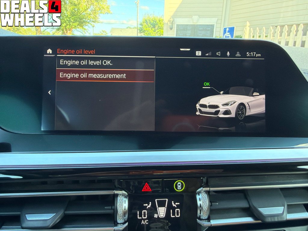 Used 2020 BMW Z4 M40i w/ Premium Package RWD image 29