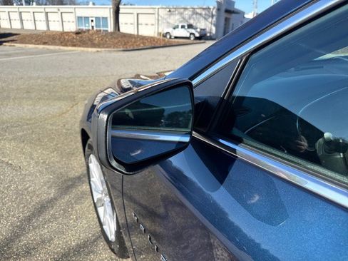 Used 2019 Chevrolet Malibu LT w/ Driver Confidence Package image 13