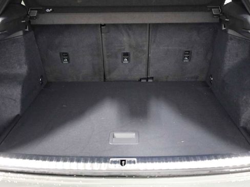 Certified 2025 Audi Q3 2.0T Premium w/ Convenience Package image 47