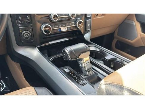 Used 2022 Ford F150 Lariat AWD/4WD image 31