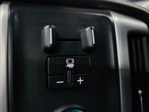 Used 2018 GMC Sierra 1500 SLT image 31