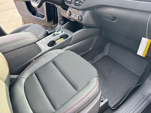 New 2025 Ford Escape ST-Line Select image 22