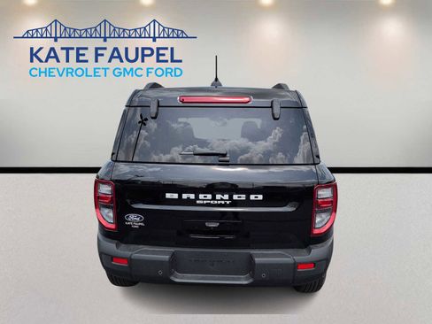 New 2026 Ford Bronco Sport Outer Banks AWD/4WD image 6
