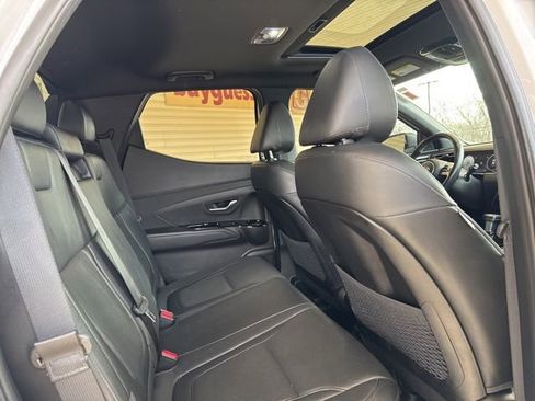 Used 2022 Hyundai Santa Cruz Limited image 5