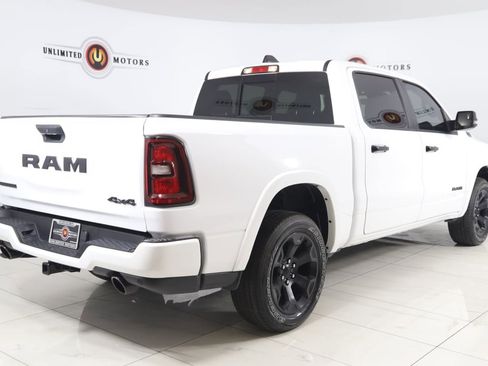 Used 2025 RAM 1500 Big Horn AWD/4WD image 3