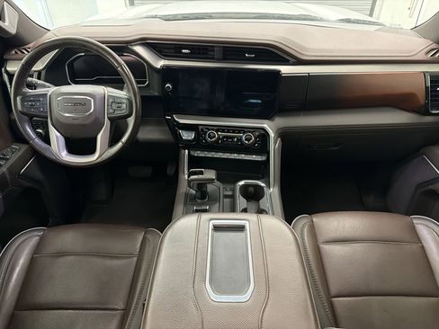 Used 2022 GMC Sierra 1500 Denali AWD/4WD image 14