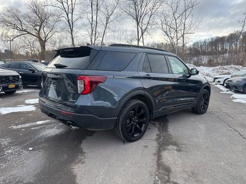 Used 2024 Ford Explorer ST-Line w/ Class IV Trailer Tow Package image 5