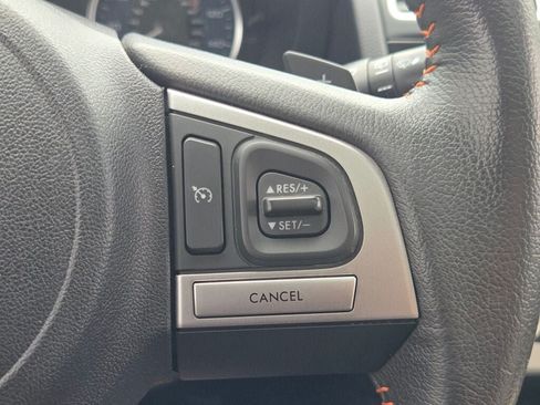 Used 2017 Subaru Crosstrek 2.0i Limited AWD/4WD image 31