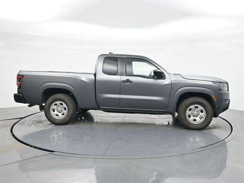 Used 2022 Nissan Frontier S AWD/4WD image 4