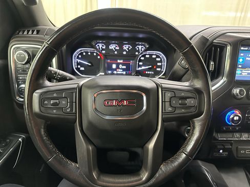 Certified 2022 GMC Sierra 1500 AT4 w/ AT4 Preferred Package AWD/4WD image 31