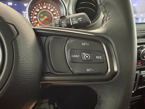 Used 2023 Jeep Wrangler Unlimited Sport AWD/4WD image 20