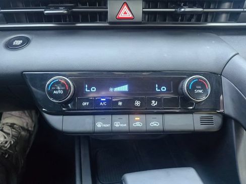 Used 2026 Hyundai Elantra Sport FWD image 21