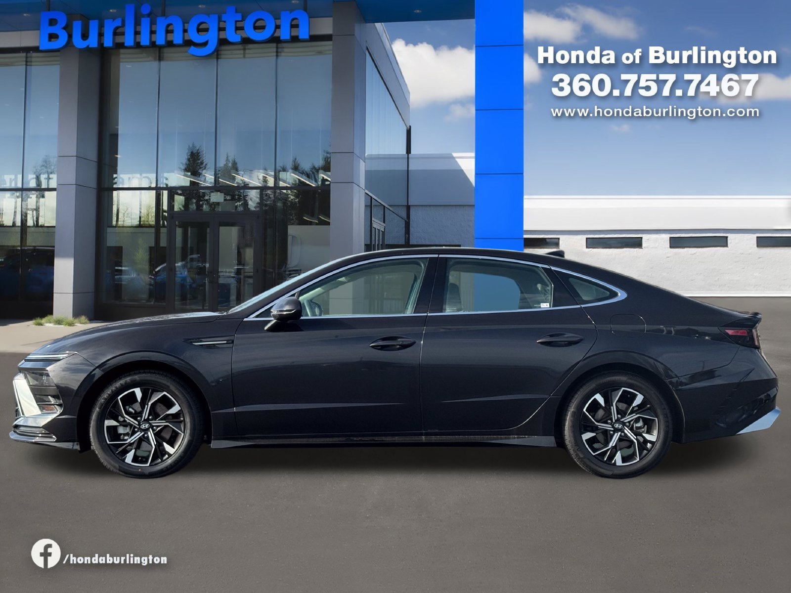 Used 2024 Hyundai Sonata SEL FWD image 3