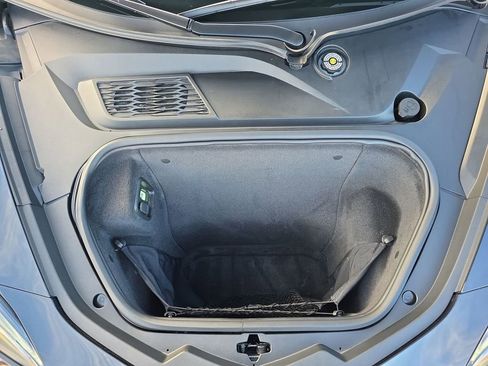 Used 2023 Chevrolet Corvette Stingray Premium Conv w/ Z51 Performance Package image 31