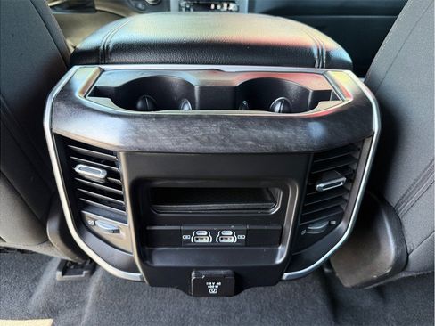 Used 2021 RAM 1500 Big Horn AWD/4WD image 38