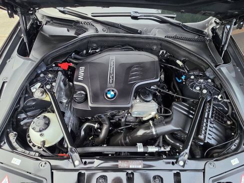 Used 2012 BMW 528i xDrive Sedan AWD/4WD image 13