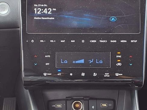 Used 2023 Hyundai Tucson Limited image 15