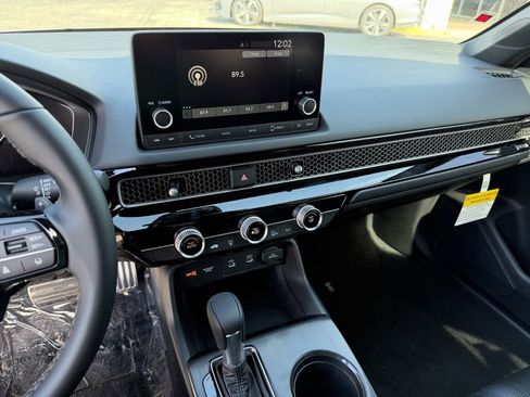 New 2026 Honda Civic Sport image 21