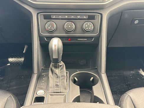 Used 2023 Volkswagen Atlas SE image 17