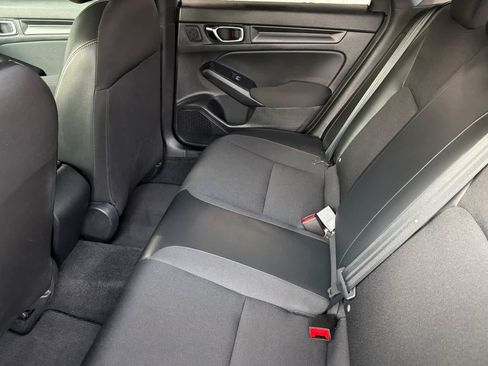 Used 2024 Honda Civic Sport image 4