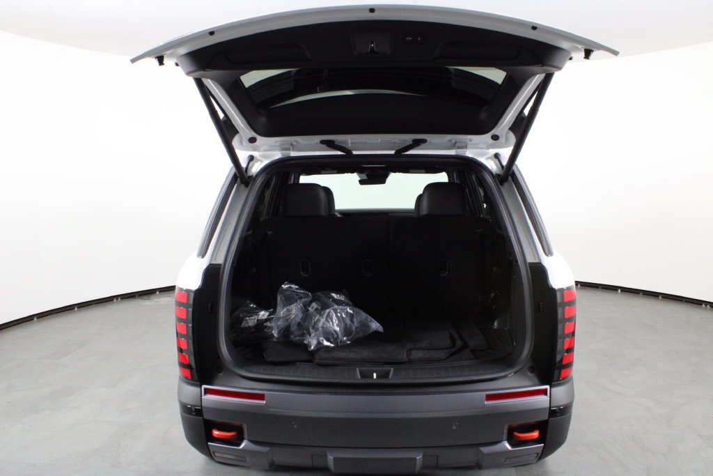 Certified 2026 Hyundai Palisade XRT Pro AWD/4WD image 17