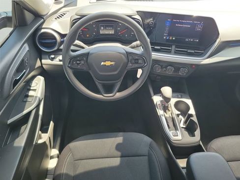 New 2026 Chevrolet Trax LS FWD image 17